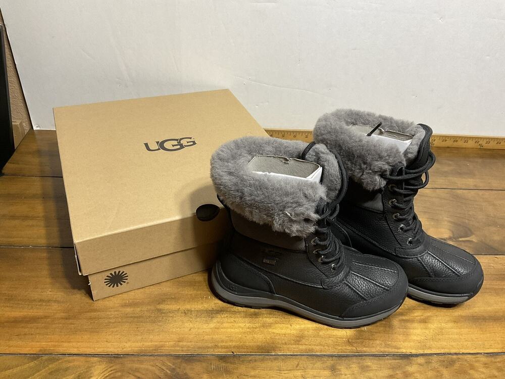 UGG Women’s Adirondack III, Black Winter Boots Size 6 NIB